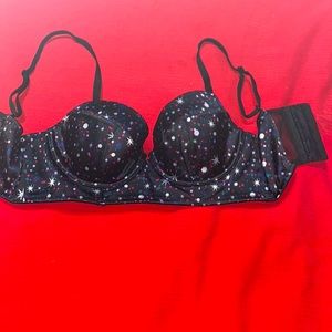 Victoria’s Secret Very Sexy Lined Demi/Demi Double used great condition 34B